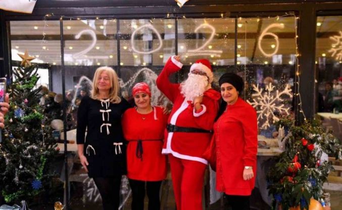 Yeni yıla Engelsiz Kafe’de ’merhaba’ dediler