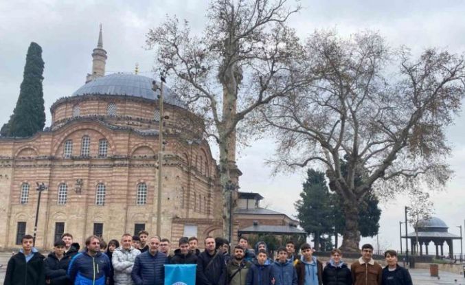 Yıldırımlı gençlerden tarihi yolculuk