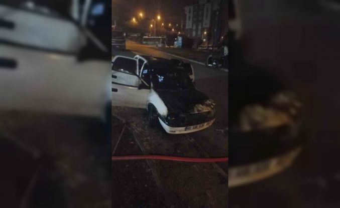 Yozgat’ta otomobil alevlere teslim oldu