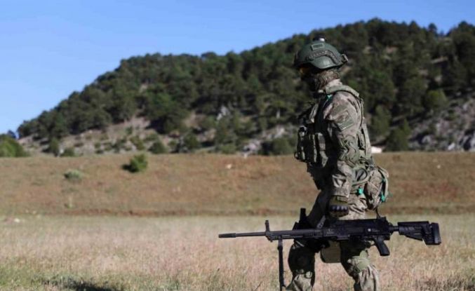 Zorlu testleri geçen ’modern makineli tüfek’ seri üretime hazır