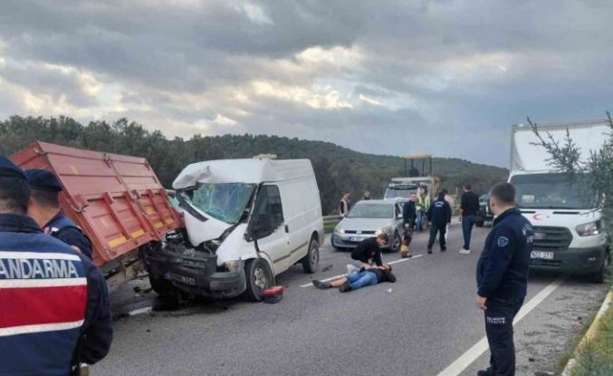 Balıkesir’de trafik kazası: 4 yaralı