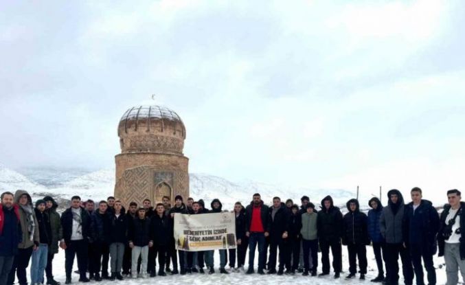 Bayburtlu gençler kültür gezisini tamamladı