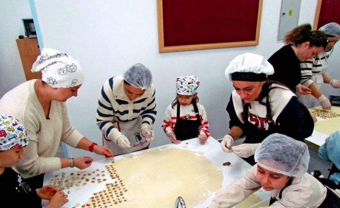 Çeşme’de öğrencilerden hem öğretici ve hem lezzetli etkinlik