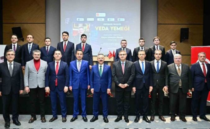 Eskişehir Valisi Aksoy: "Kapım Eskişehirlilere her zaman açık"