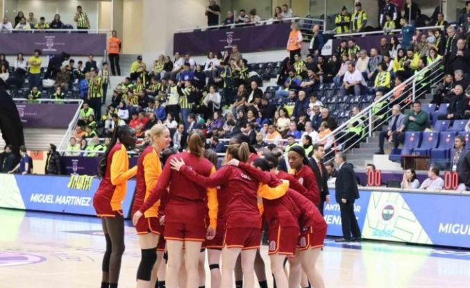 Halkbank Kadınlar Türkiye Kupası’nda şampiyon Fenerbahçe oldu