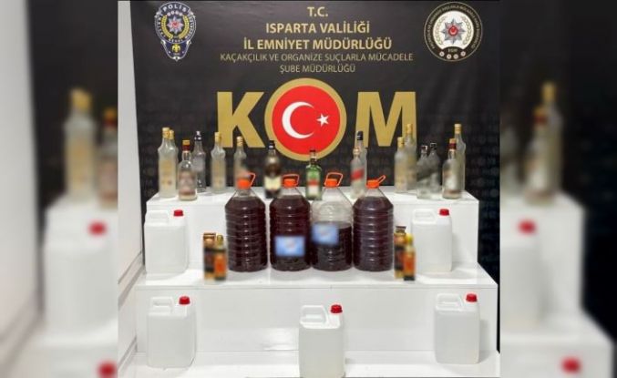 Isparta’da kaçak alkol ve sigara operasyonu