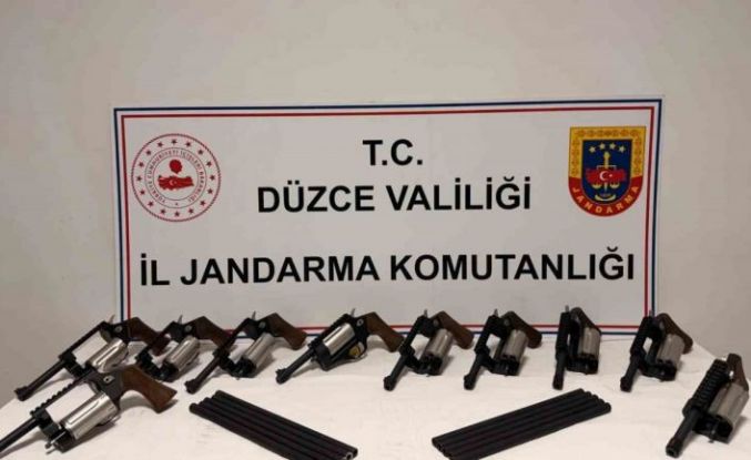 Jandarmadan kaçak silah operasyonu: 2 gözaltı