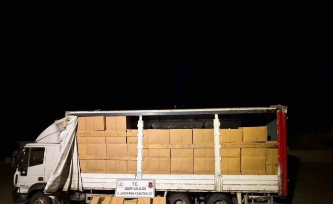 Kamyon dolusu kaçak sigara jandarmaya takıldı