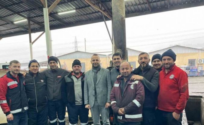 Karadeniz Ereğli’de temizlik işleri ekipleri karla mücadelede tam kadro sahada