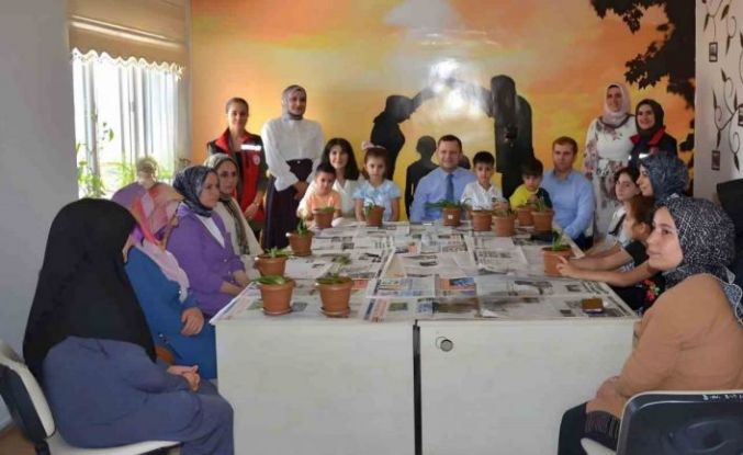 Kaymakam Demirer, Tatvan Sosyal Hizmet Merkezi’nin faaliyetlerini değerlendirdi