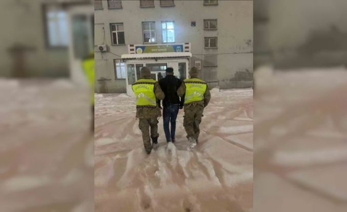 Muş’ta bilişim dolandırıcılığından aranan şahıs yakalandı