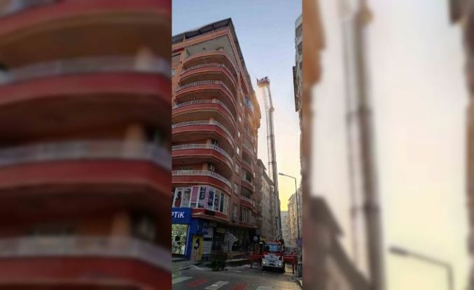 Siirt’te 40 metre yüksekliğe kadar ulaşabilen hidrolik merdiven hizmete alındı