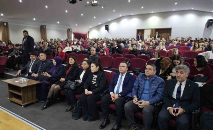 ADÜ’lü akademisyenler Nazilli’de her yönüyle kadına şiddeti anlattı