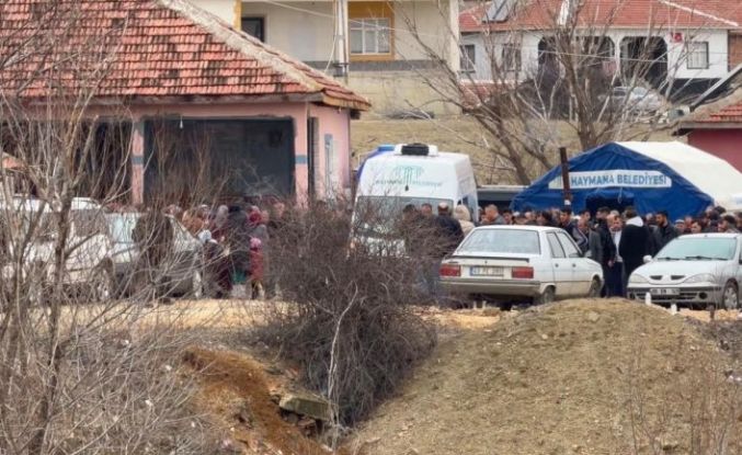 Ankara’da boşanma aşamasındaki eşi tarafından öldürülen kadın toprağa verildi