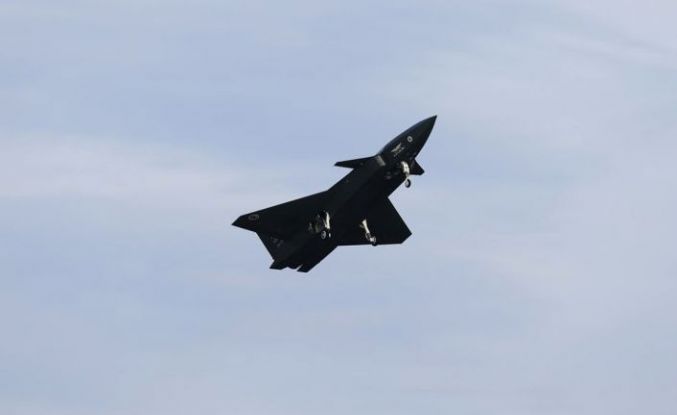 Bayraktar KIZILELMA eğitim uçuşunu başarıyla tamamladı