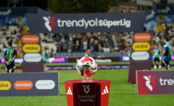 Beşiktaş - Galatasaray derbisinin tarihi açıklandı