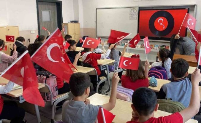 Bolu’da 52 bin öğrenci yeniden dersbaşı yaptı