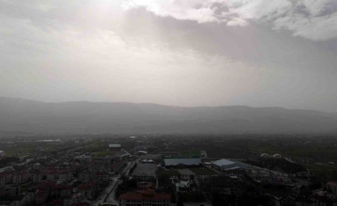 Bolu’da toz taşınımı etkili oluyor