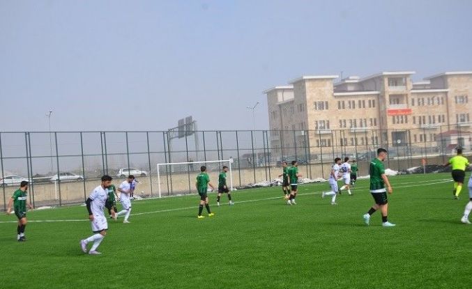 Bulanık Kopspor evinde kazandı