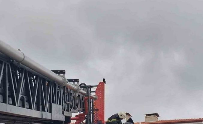 Burdur’da baca yangını itfaiye ekiplerince söndürüldü