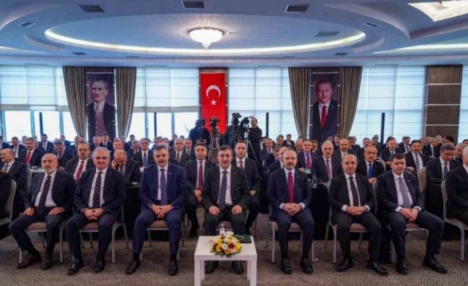 Cumhurbaşkanı Yardımcısı Yılmaz: "Sadece metropol şehirlerin enerjisiyle Türkiye Yüzyılı’nı gerçekleştiremeyiz"