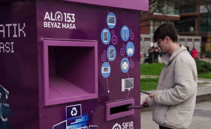 Elektronik atıklar çöpe değil, atık kumbarasına