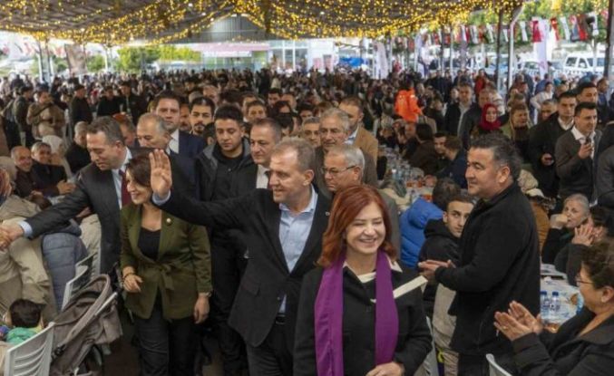 Erdemli’de birlik sofrası: Seçer’den ’Parlayan yıldız Türkiye’ vurgusu