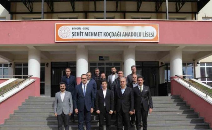 Genç’te öğrenciler için modern ve donanımlı kütüphane hizmete açıldı