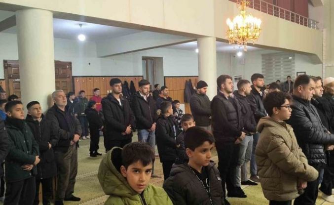 Gercüş’te Berat Kandili coşkuyla kutlandı