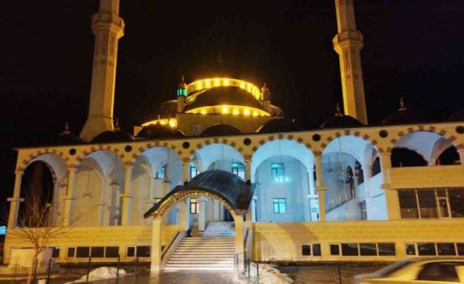 Hasköy’de ilk teravih namazı eda edildi