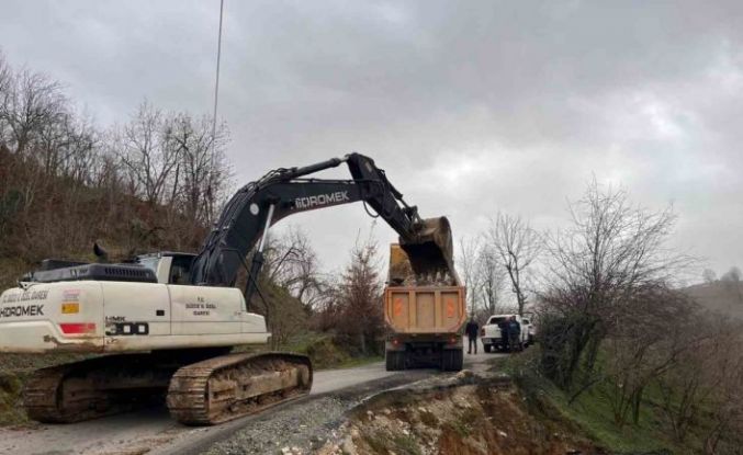 Heyelanlı bölgede çalışma yapıldı