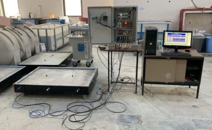 Kar ve buzlanmaya karşı ısınabilen beton