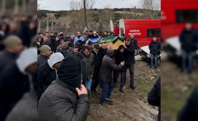 Kazada ağır yaralanan genç 5 günlük yaşam mücadelesini kaybetti