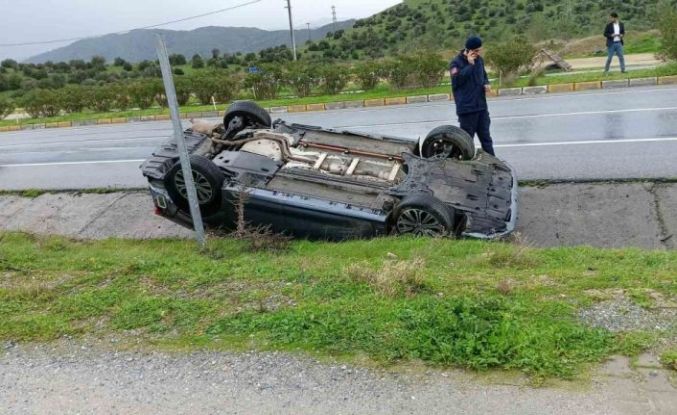 Kontrolden çıkan otomobil ters döndü: 1 yaralı