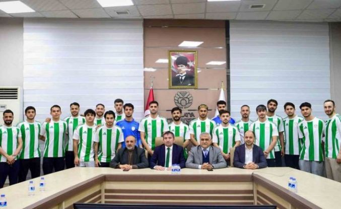 Malatya Yeşilyurtspor’dan toplu imza töreni