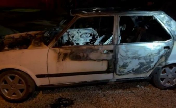 Malatya’da park halindeki araç yandı