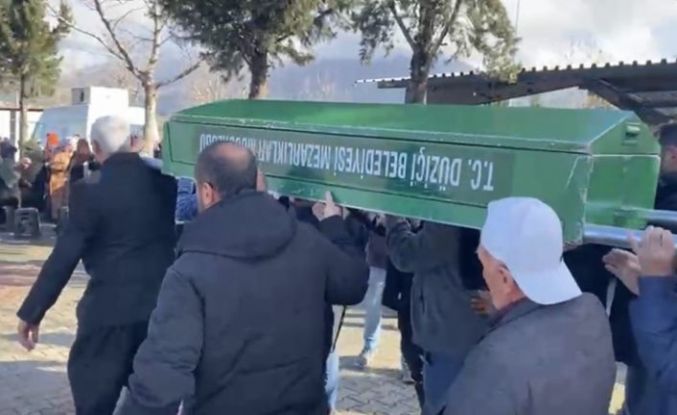 Osmaniye’de eski eşi tarafından öldürülen 2 çocuk annesi kadın toprağa verildi