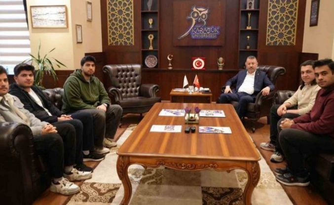 Rektör Kırışık Evrenos takımı ile bir araya geldi