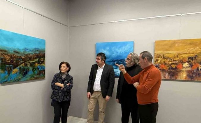 Ressam Cemil Candaş, "Sessizliğin renk dili" temalı sergi açtı