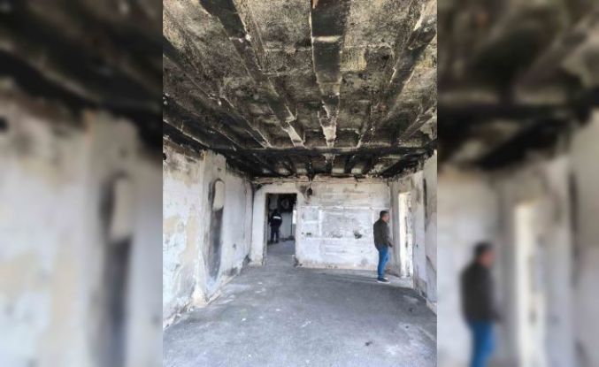 Şarj esnasında patlayan telefon, evi küle çevirdi