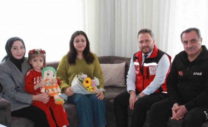 Siirt’te depremzede ailelere ziyaret