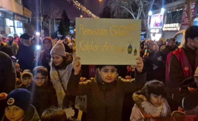 Tekirdağ’da ’Hoşgeldin Ramazan’ yürüyüşü