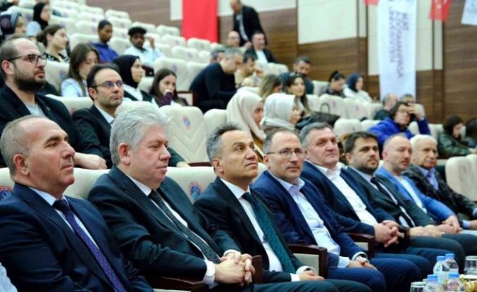 TOGÜ’de "Değişen dünya ve eğitim" söyleşisi