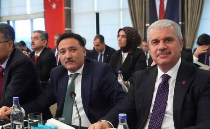 Vali Çiçek, valiler buluşmasına katıldı