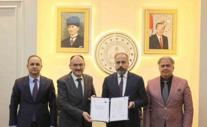 Van YYÜ’nün akademik gücü şehrin eğitimine yansıyor