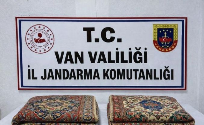 Van’da 1 milyon 200 bin TL değerinde gümrük kaçağı 2 adet halı ele geçirildi