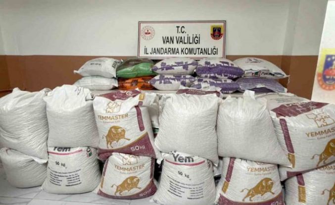 Van’da 3,5 milyon TL değerinde kaçak gıda malzemesi ele geçirildi