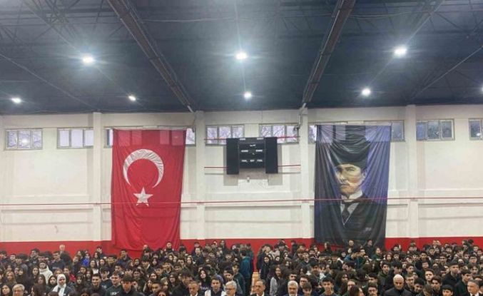 Yalova’da ikinci dönem, "İlk Ders: Bayrak" temasıyla başladı