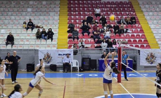 Yıldızlar Kız ve Erkek Türkiye Yarı Final müsabakaları sona erdi