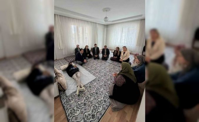 Yılmaz’dan çocuklara moral ziyareti